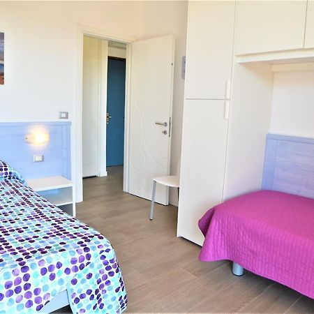 Todaro Bibione Luaran gambar