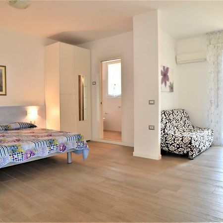 Todaro Bibione Luaran gambar