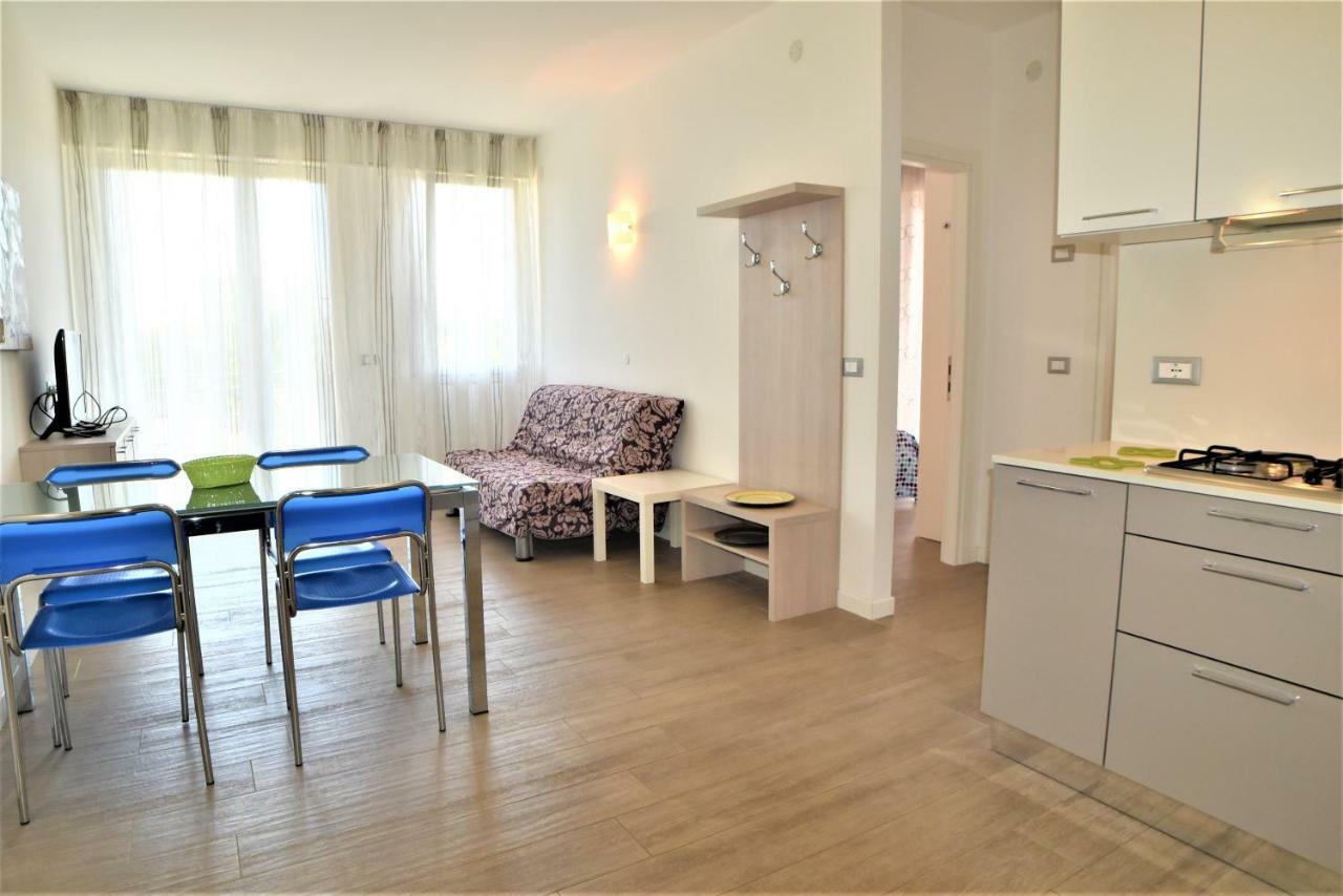Todaro Bibione Luaran gambar