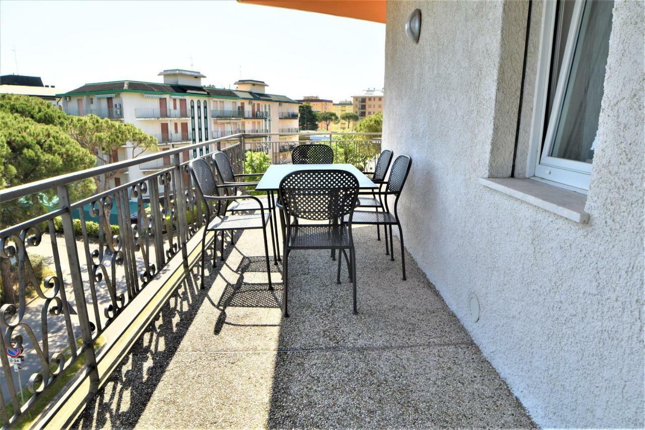 Todaro Bibione Luaran gambar